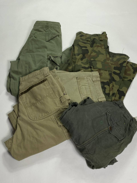 Military cargo bulk Military cargo bulk