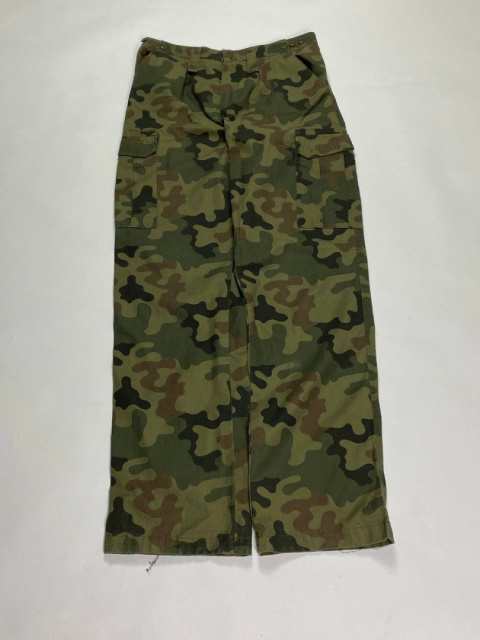 Military cargo bulk Military cargo bulk