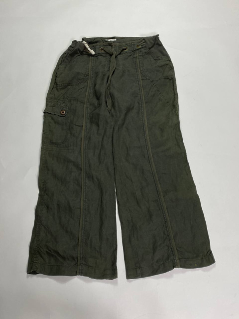 Military cargo bulk Military cargo bulk