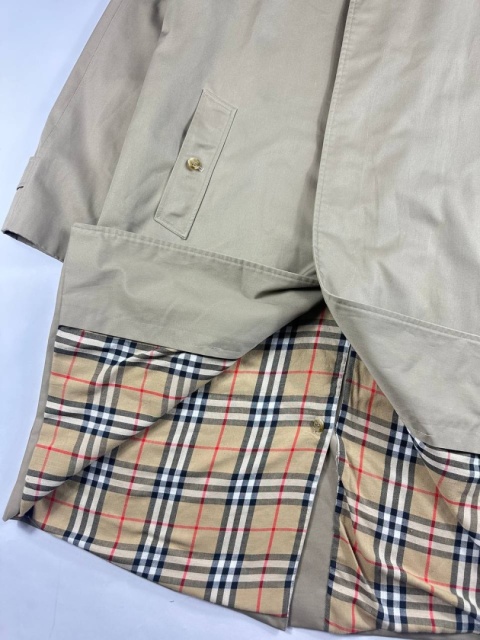 90s Burberrys trench coat 90s Burberrys trench coat