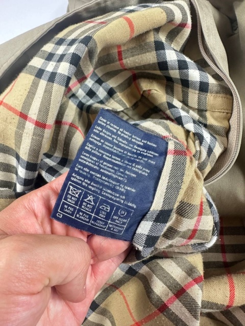 90s Burberrys trench coat 90s Burberrys trench coat