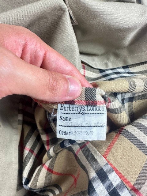 90s Burberrys trench coat 90s Burberrys trench coat