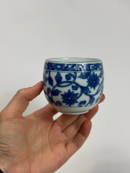 Japońska ceramika - czaruszka z cierniami