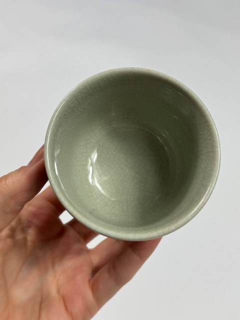 Japońska ceramika - czaruszka z kwiatkami