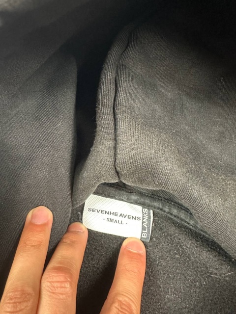 Sevenhe Avens boxy blank hoodie