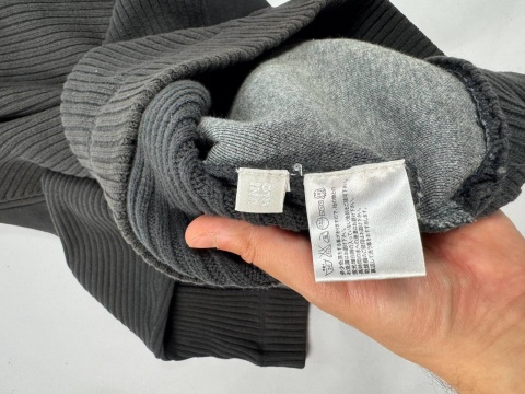 Vintage Uniqlo Sweater zip up