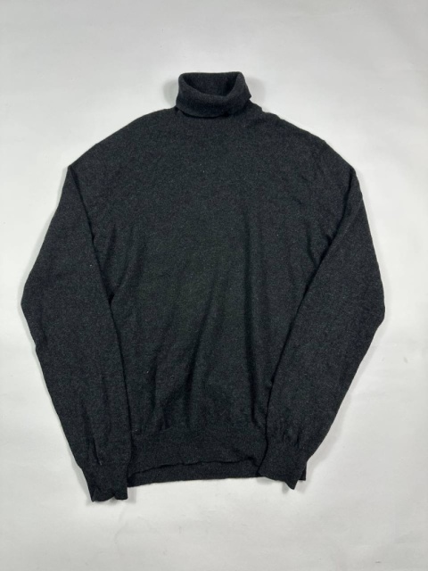 100% cashemere turtleneck