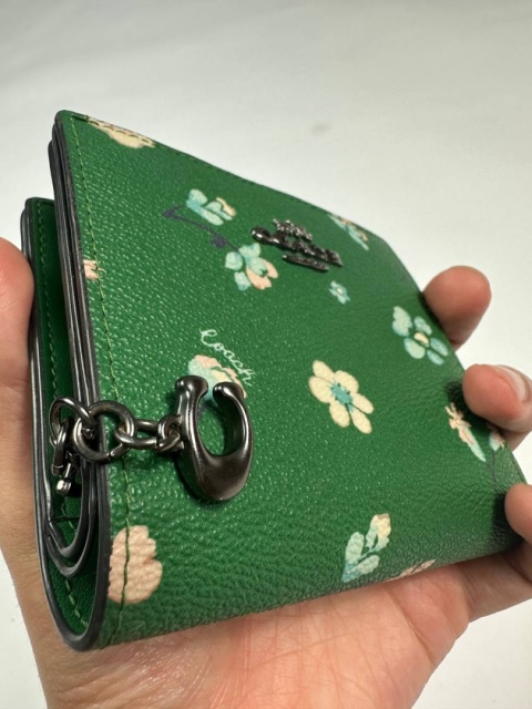 Coach mist flowers wallet