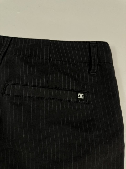 DC Shoes stripped shorts
