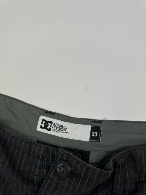 DC Shoes stripped shorts