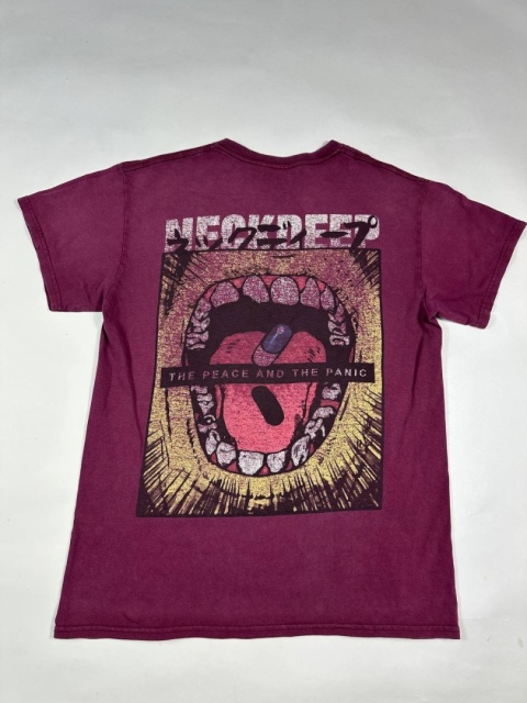 NeckDeep merch tshirt