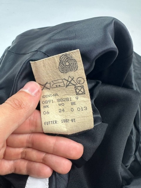 Vintage Wool Hugo Boss blazer